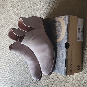 Women's Born Shari Boot